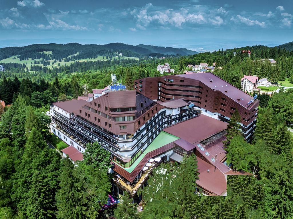 Super Reducere Sejur Poiana Brasov 3 nopti cazare la hotel Alpin Resort de la doar 169 euro/persoana!